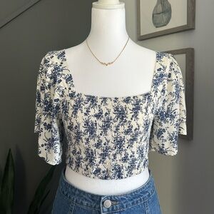 American Eagle Outfitters Blue and Cream Floral Smocked Crop Top